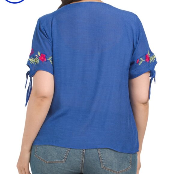 NEW FORGOTTEN GRACE Plus Embroidered Top Navy rayon blend 163mn - Picture 2 of 3